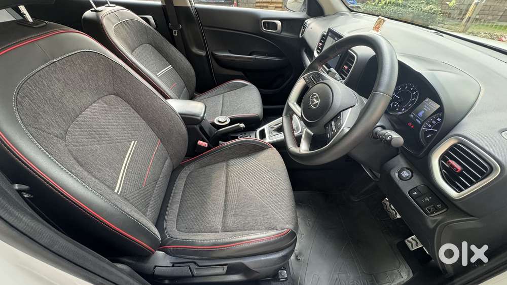 Hyundai Venue 1.0 Sx Plus Turbo Dct Dual Tone, 2021, Petrol