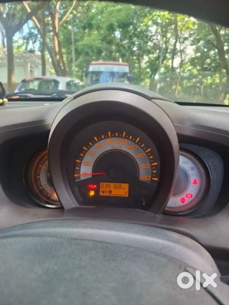 Honda Brio 2013 Petrol Well Maintained