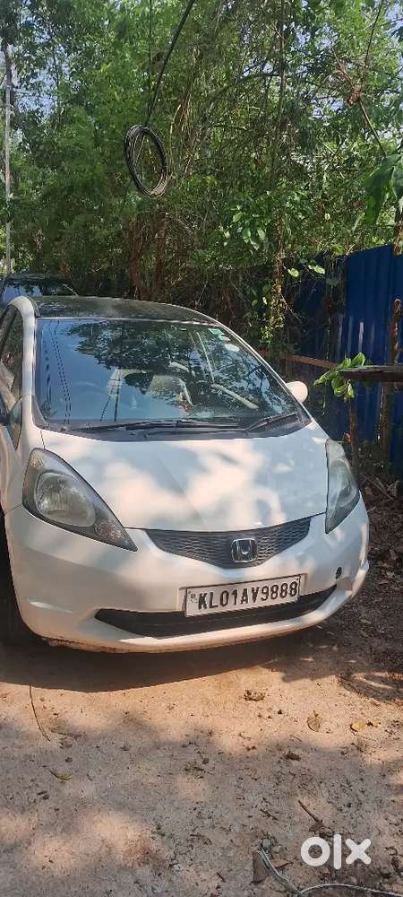 Honda Jazz 2009 Petrol 135000 Km Driven,tyre Good Condition,
