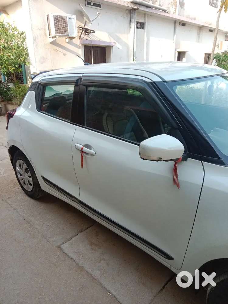 Maruti Suzuki Swift 2021