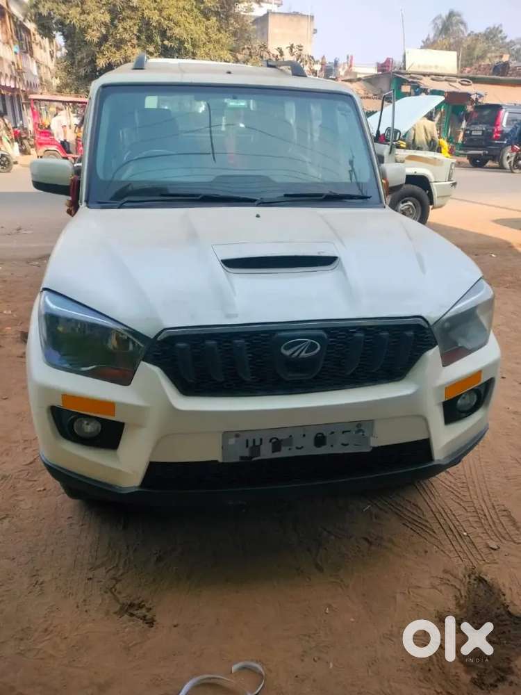 Mahindra Scorpio 2015 Diesel Well Maintained