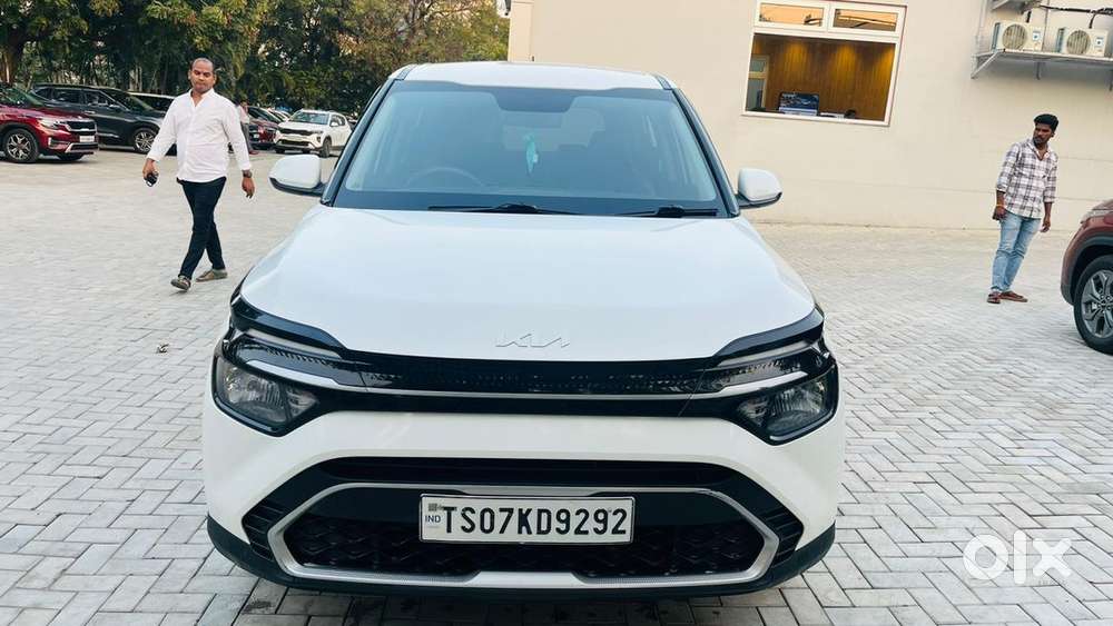 Doctor Used Personal Kia Carens Diesel Imt