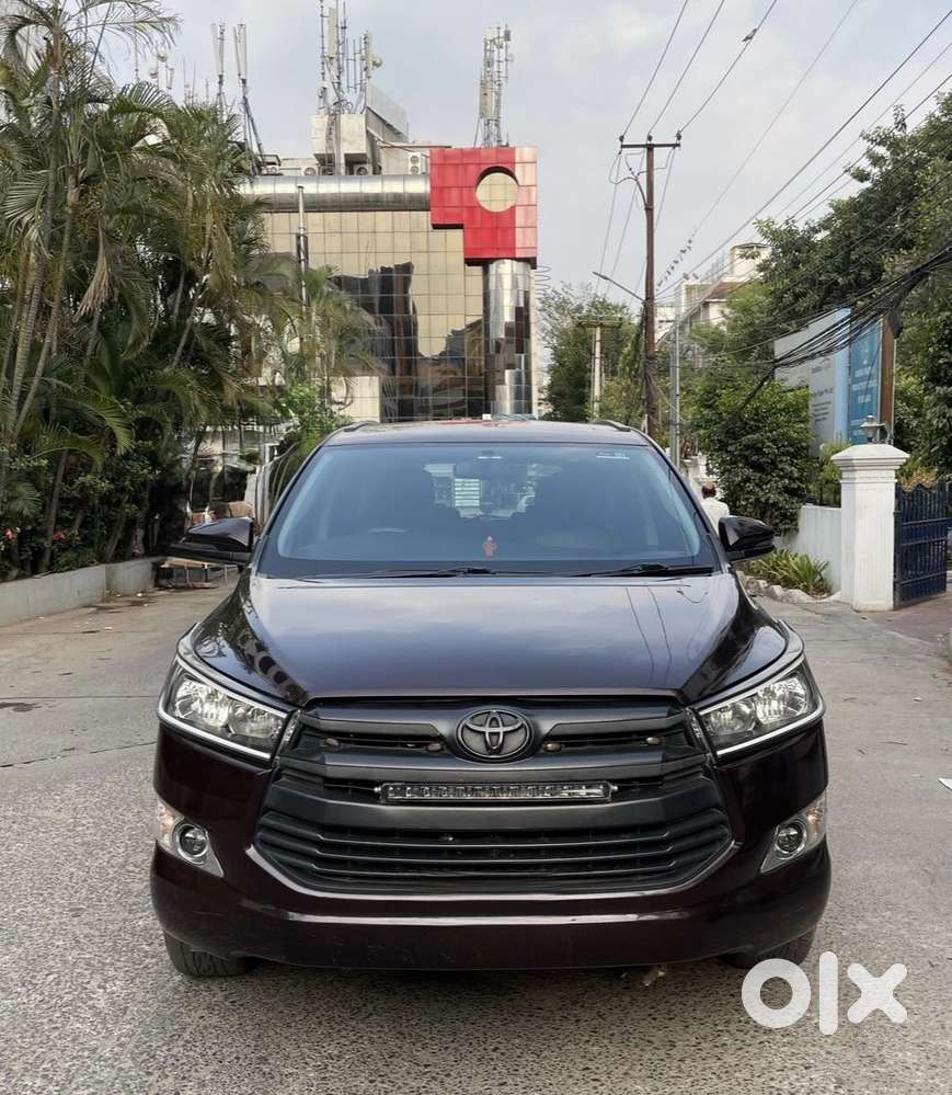 Toyota Innova Crysta 2.8 Gx At 8s, 2020, Diesel