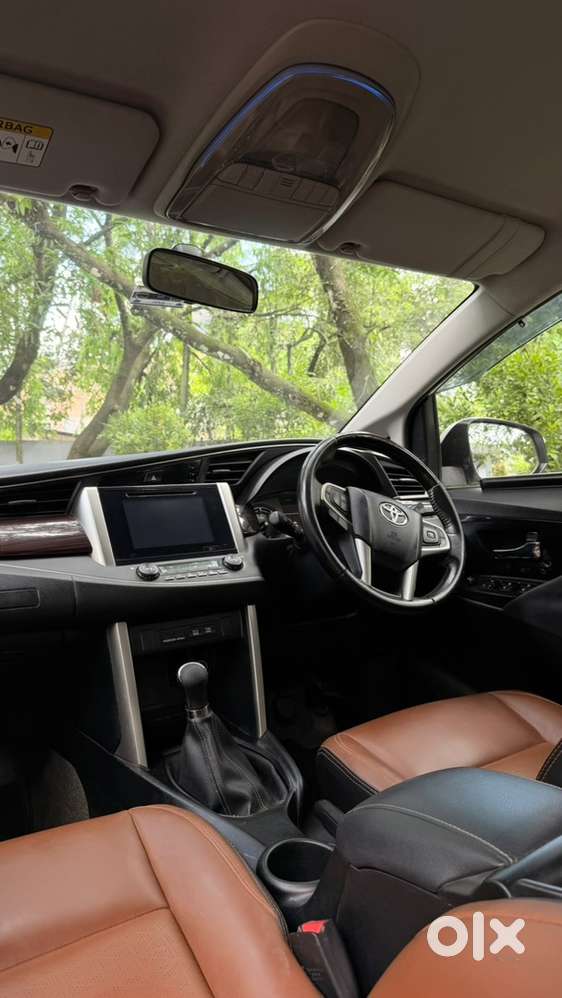 Toyota Innova Crysta 2017