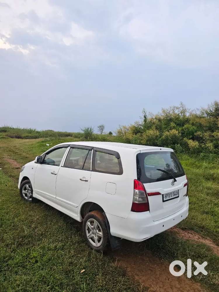 Toyota Innova 2014 Diesel 178000 Km Driven