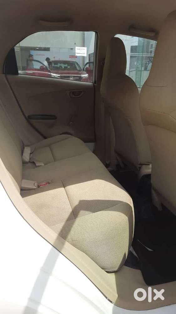 Honda Brio E Mt, 2013, Petrol