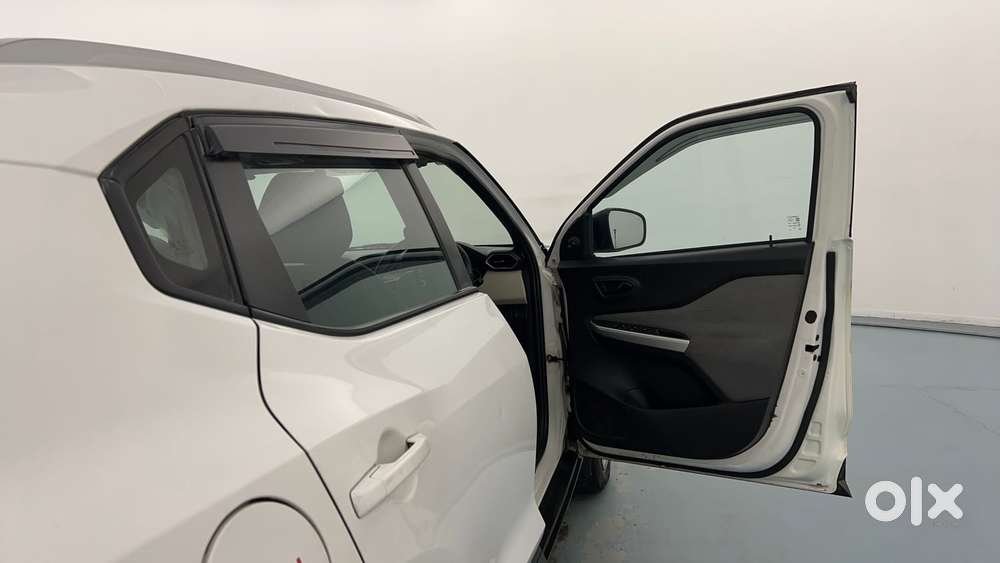 Nissan Magnite 1.0 Xe, 2021, Petrol