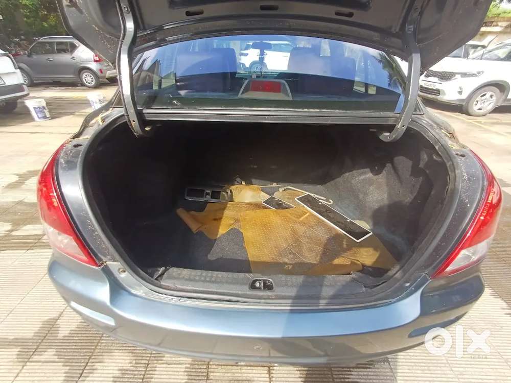 Maruti Suzuki Swift Dzire Vxi 2011  Valid Insurance, Fitness & Puc