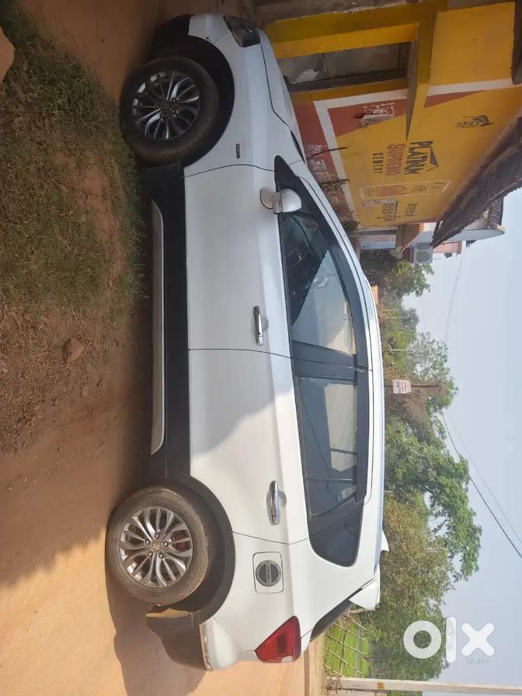 Maruti Suzuki S-cross 2017 Diesel 100000 Km Driven