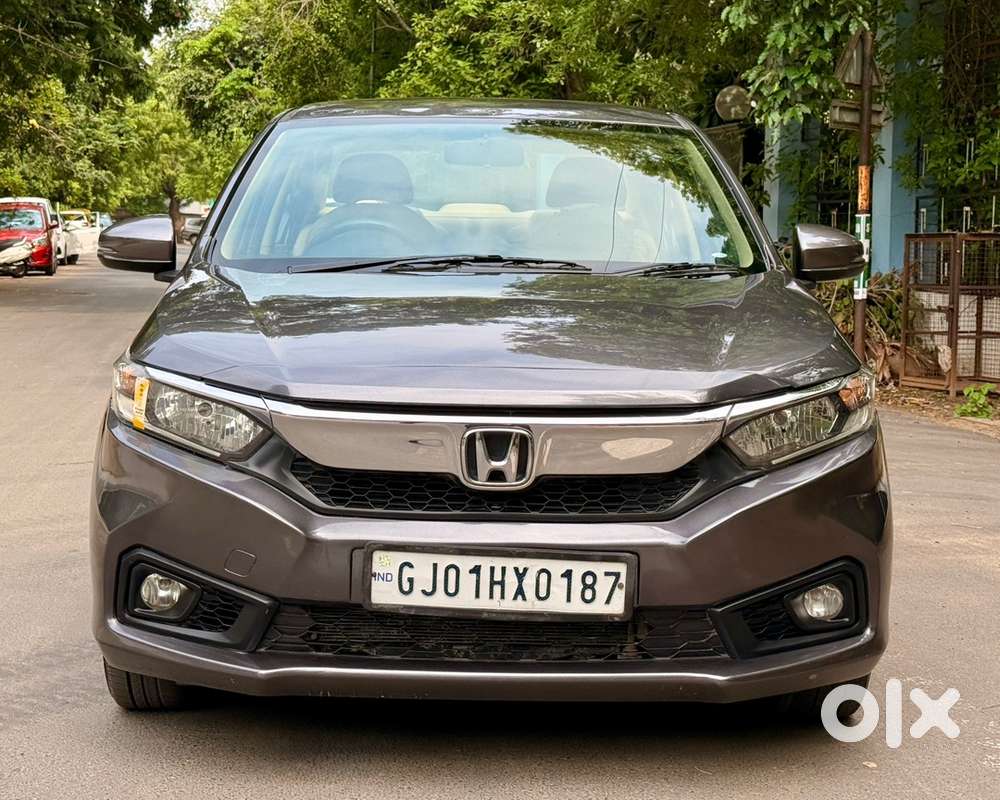 Honda Amaze Auto Petrol 2018 Showroom Car
