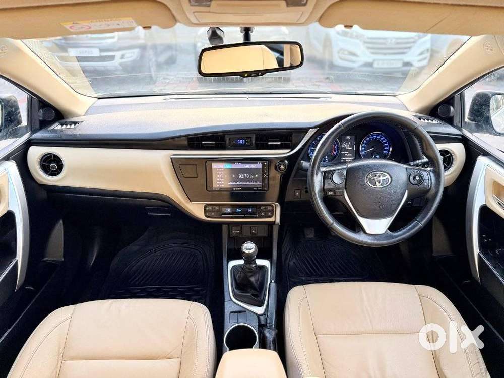 Toyota Corolla Altis 1.8 Gl, 2019, Petrol