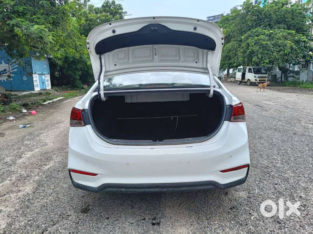 Hyundai Verna Vtvt 1.6 Sx, 2019, Petrol