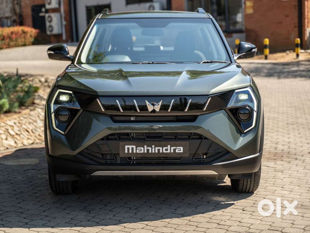 Mahindra Xuv 3xo 2025