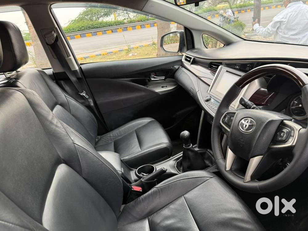 Toyota Innova Crysta 2018 Diesel Well Maintained