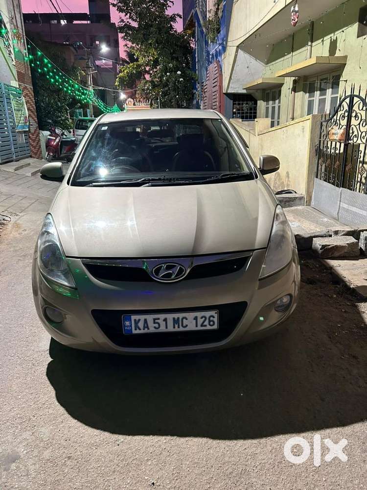 Hyundai Diesel Car 2011 Well Maintained