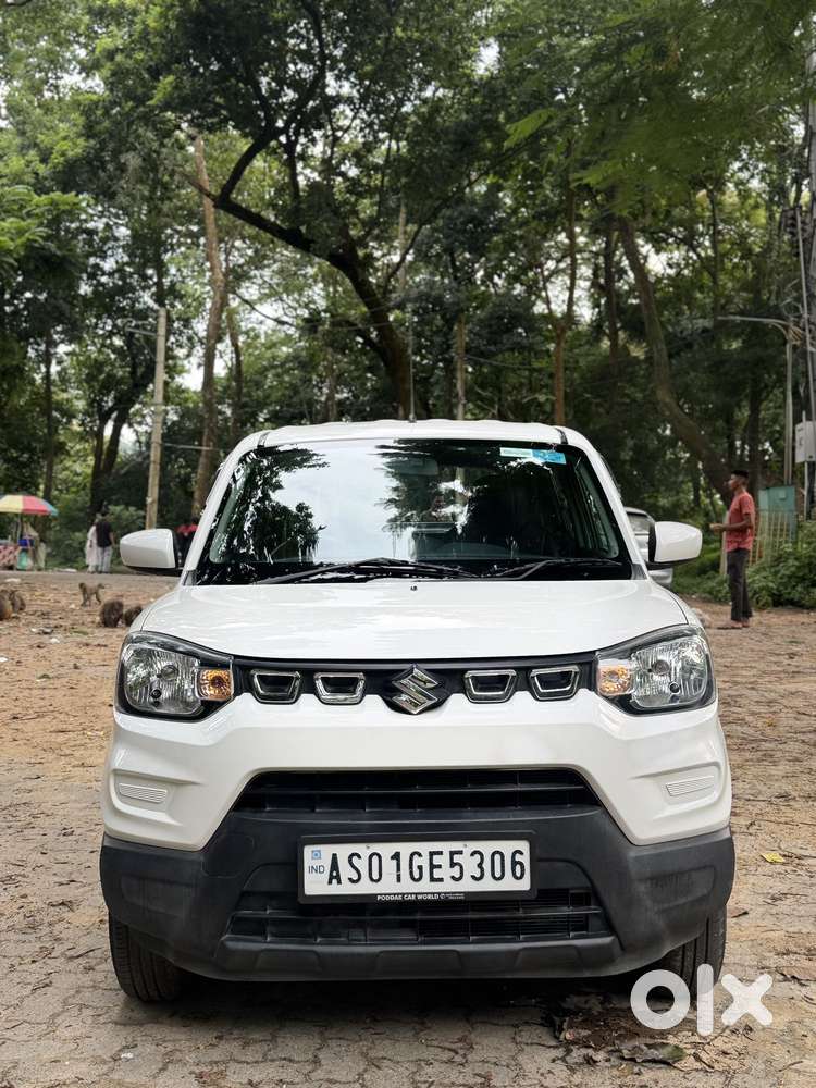 Maruti Suzuki S-presso Vxi Opt, 2025, Petrol