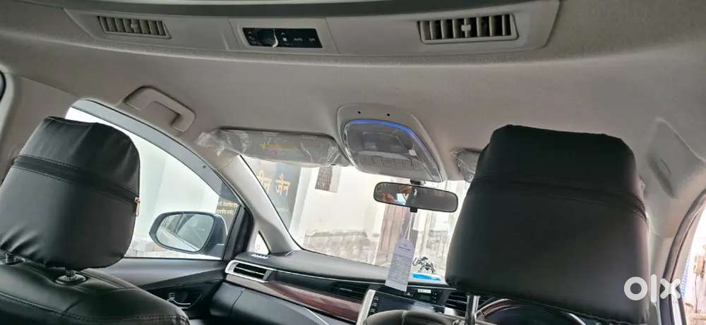 Toyota Innova Crysta 2022 Diesel Well Maintained