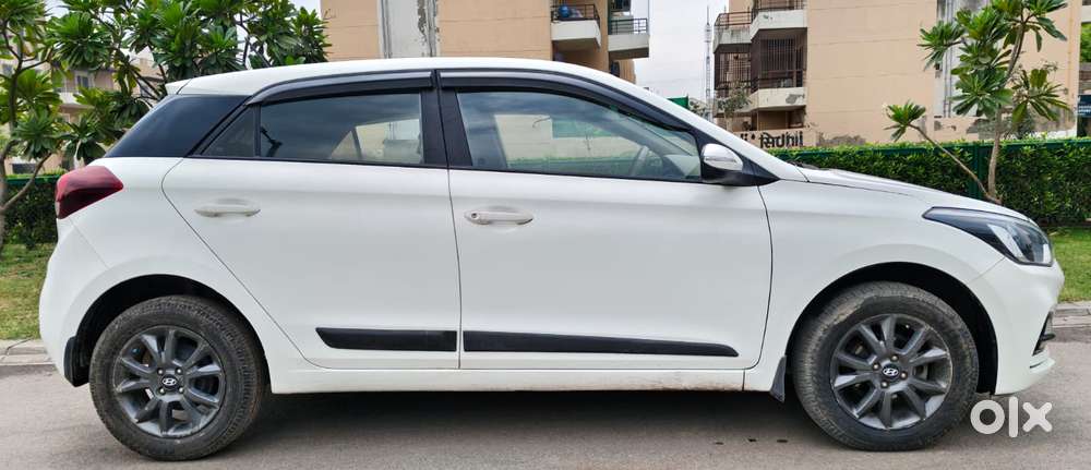 Hyundai I20 Sportz 1.2 Mt, 2020, Petrol