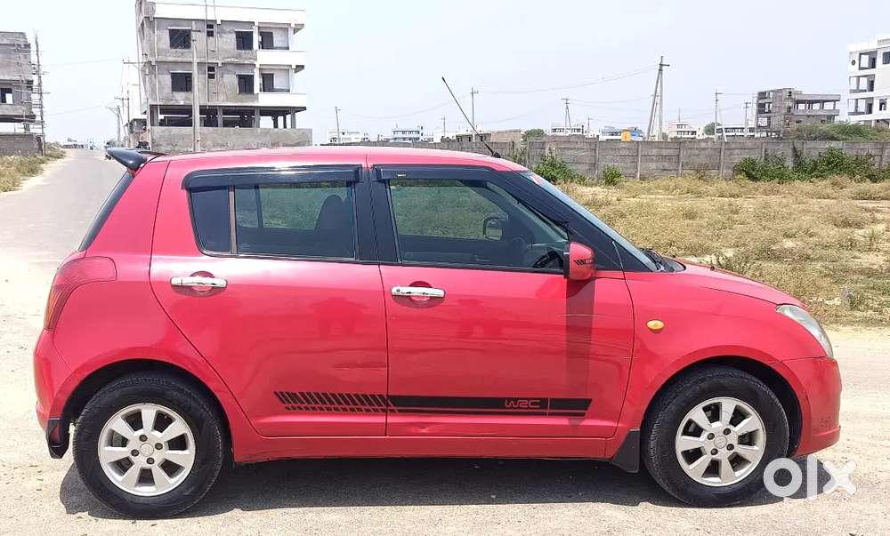 Maruti Suzuki Swift 2005 Petrol Well Maintained  Touch Screen .