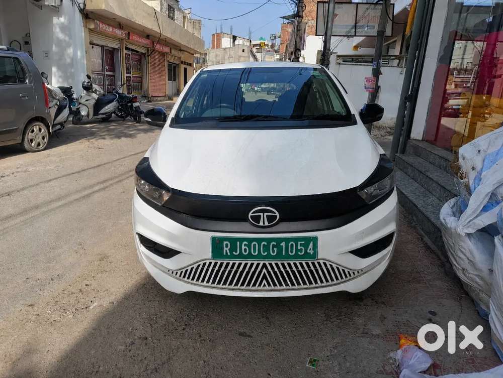 Tiago Ev Car Electric 9000 Km Driven Xt Lr (fix Rate)