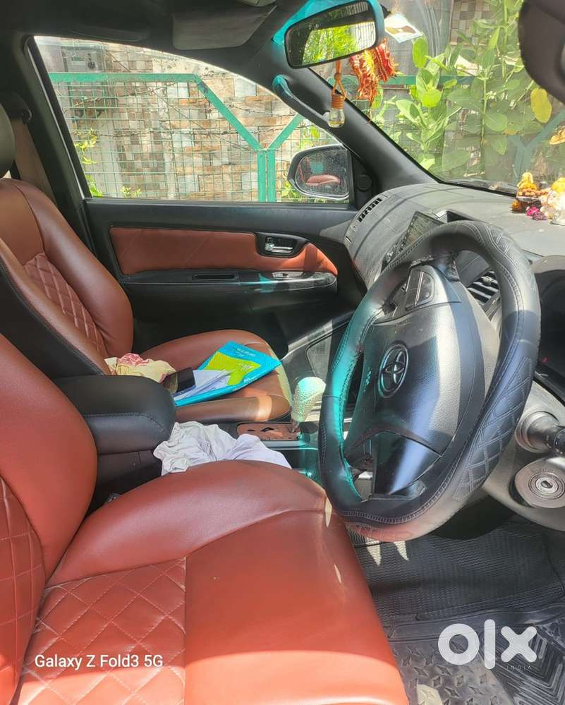2013 Toyota Fortuner Diesel 100000 Km Driven Converted To Legender