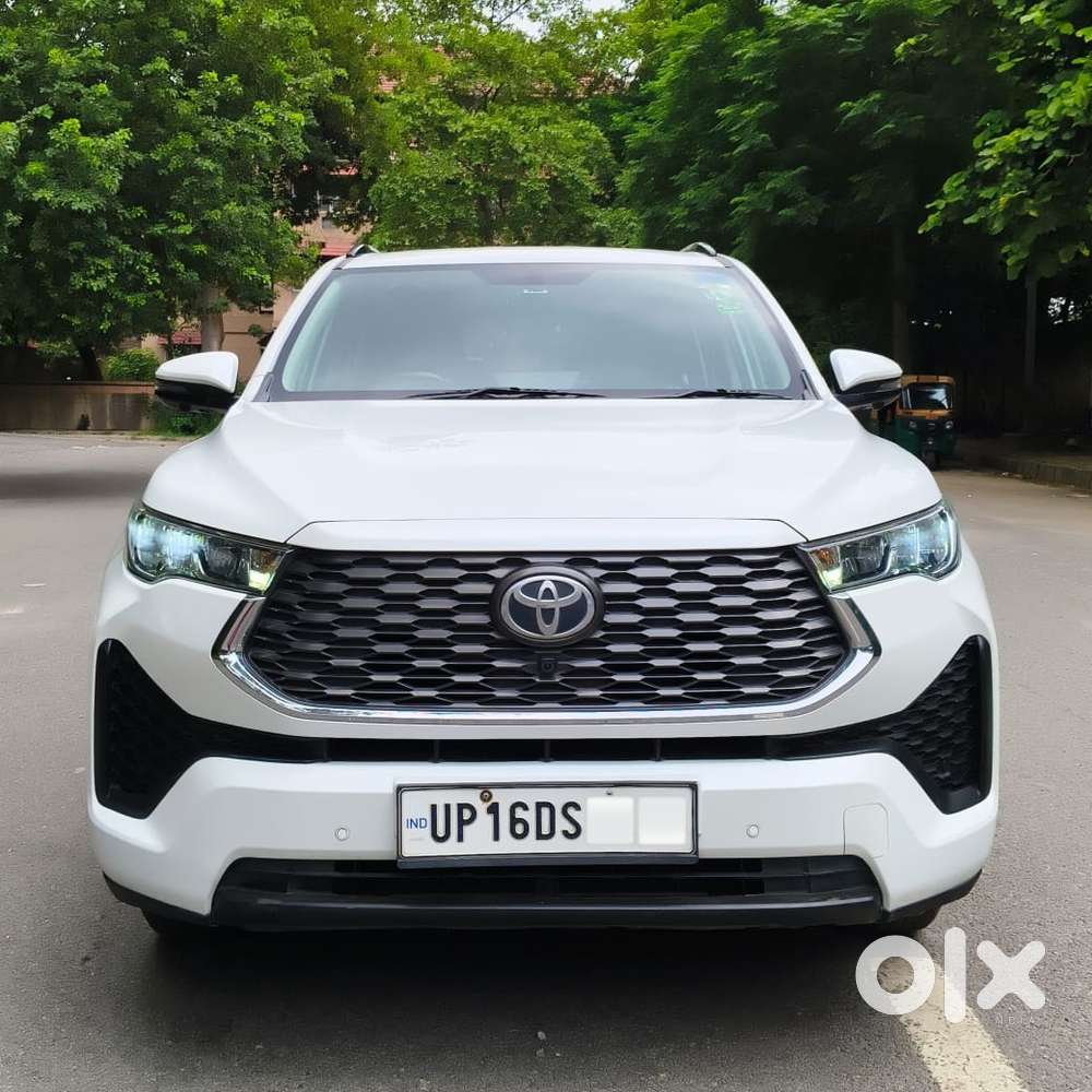 Toyota Innova Hycross 2.0 Vx Hybrid 7 Str, 2023, Petrol