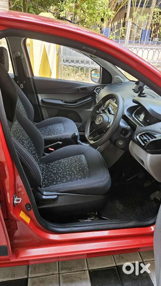 Tata Tiago 2021 Petrol
