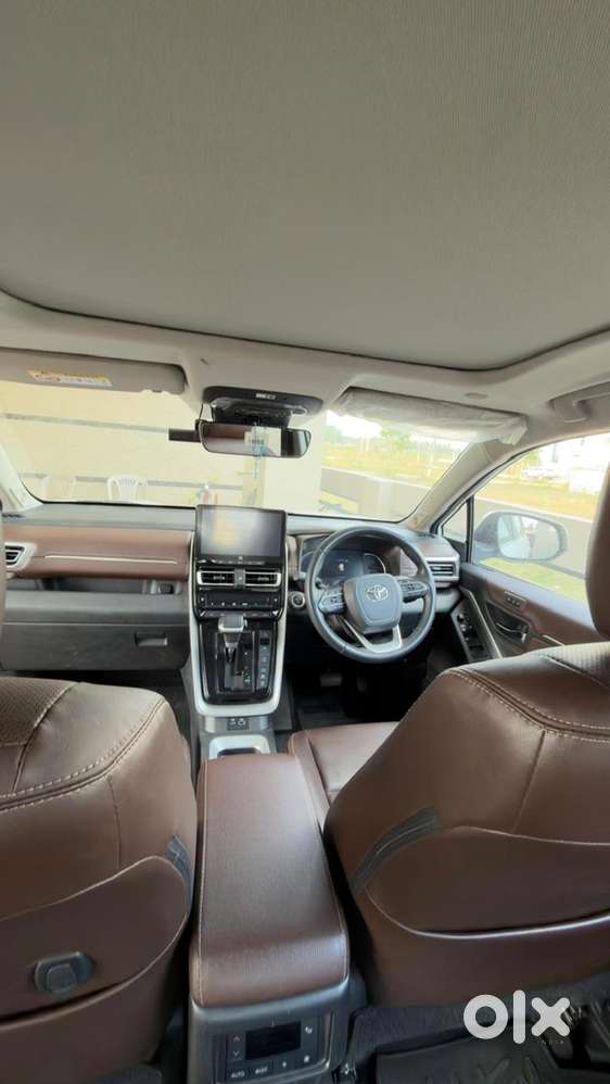 Toyota Innova Hycross Good Condition