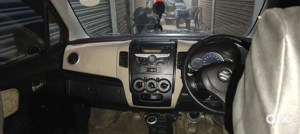 Show Room Condition, Wagon R 2017 Last ,petrol 
Well Maintained