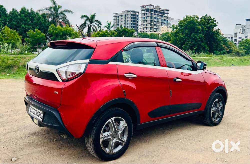 Tata Nexon 1.2 Revotron Xm, 2018, Cng & Hybrids