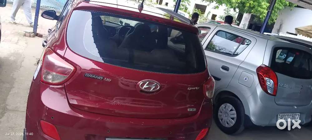 Hyundai I10 Sportz Petrol 2014