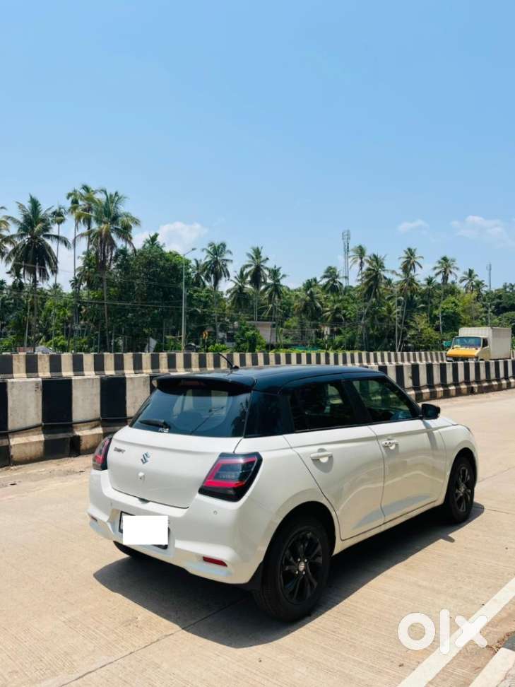 Maruti Suzuki Swift Zxi Plus Dual Tone, 2024, Petrol