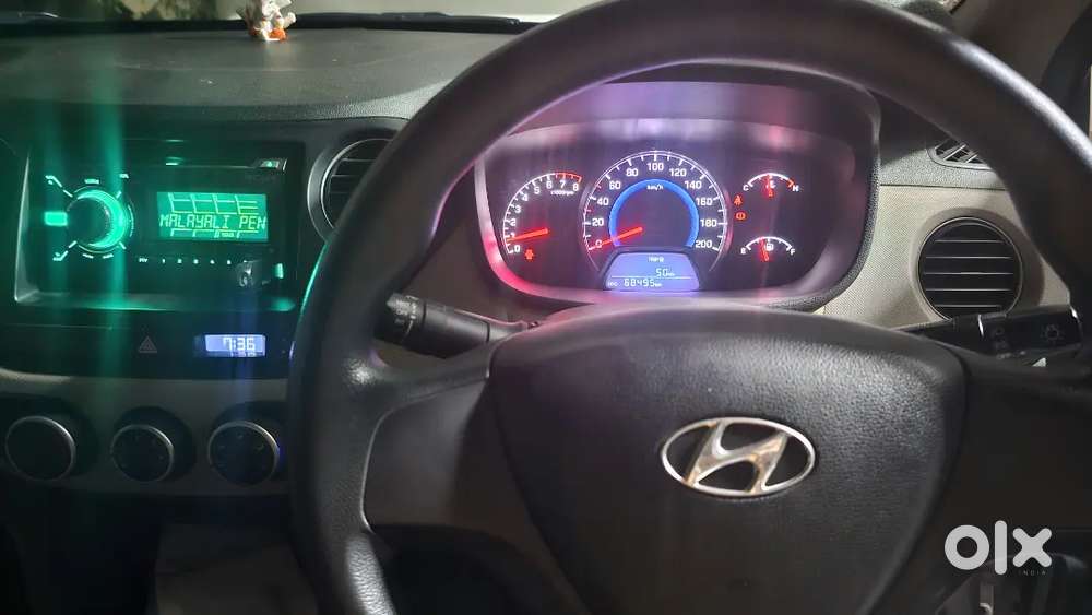 Hyundai Grand I10 2014 Reg.petrol 69495 Km Driven Well Maintained