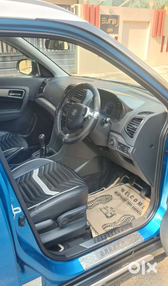 Maruti Suzuki Vitara Brezza Zdi+ Dual Tone Mt, 2017, Diesel