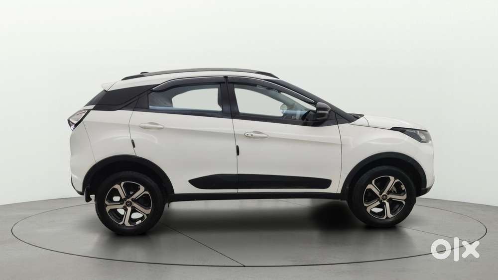 Tata Nexon 1.2 Revotron Xz Plus, 2022, Petrol