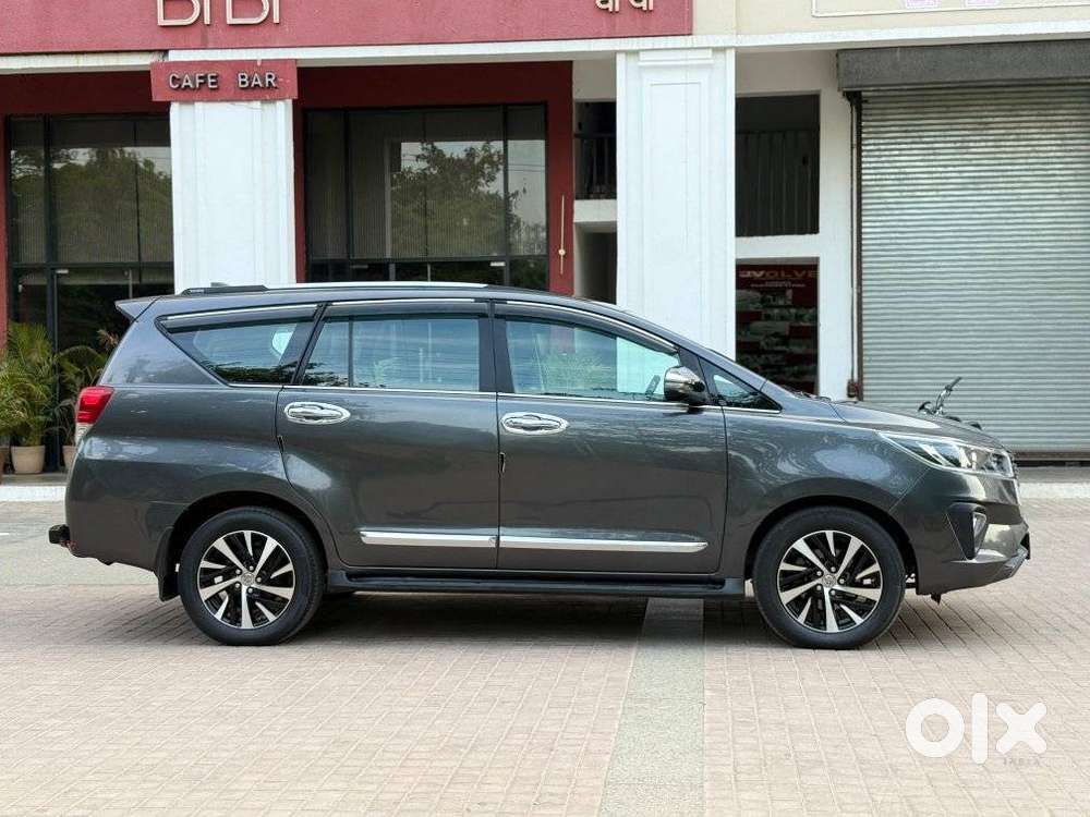 Toyota Innova Crysta Zx 2.4 Diesel 7 Seater, 2021, Diesel