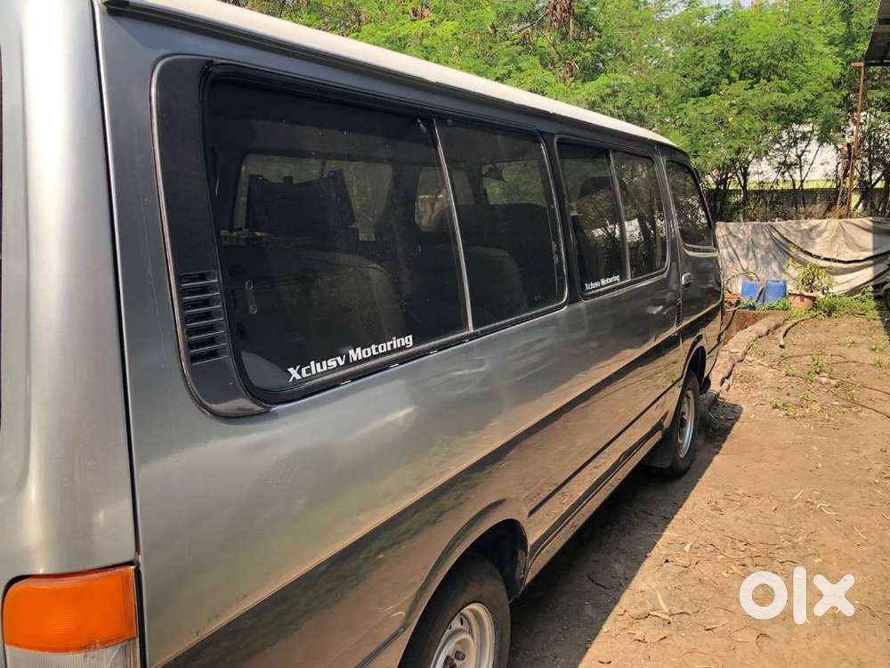 Imported Embassy Hiace