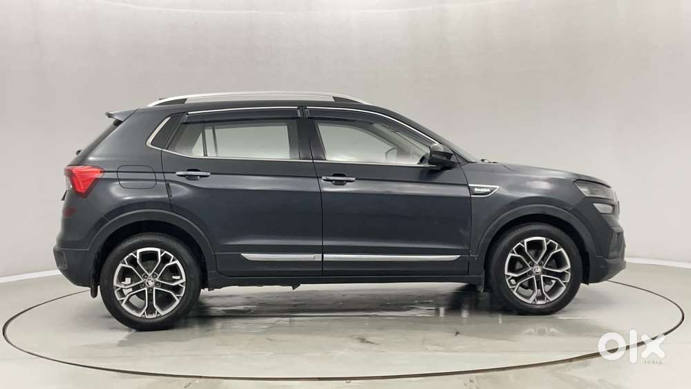 Skoda Kushaq Style 1.0l Tsi At, 2022, Petrol