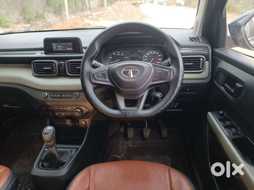 Tata Punch 1.2 Revotron Adventure Camo, 2022, Petrol