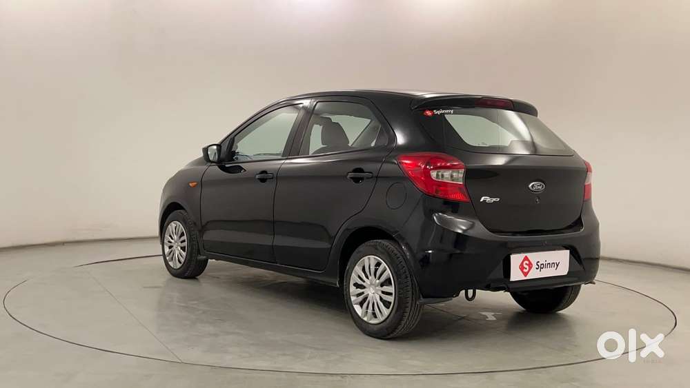 Ford Figo Ambiente, 2015, Petrol