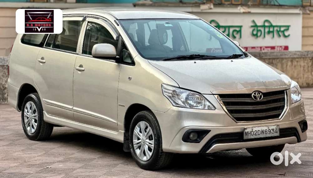 Toyota Innova 2.5 G (diesel) 8 Seater Bs Iv, 2015, Diesel