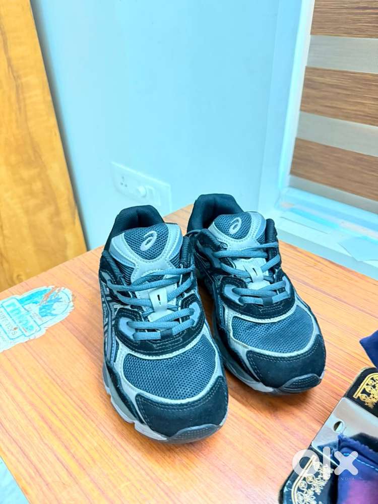 Asics shoe