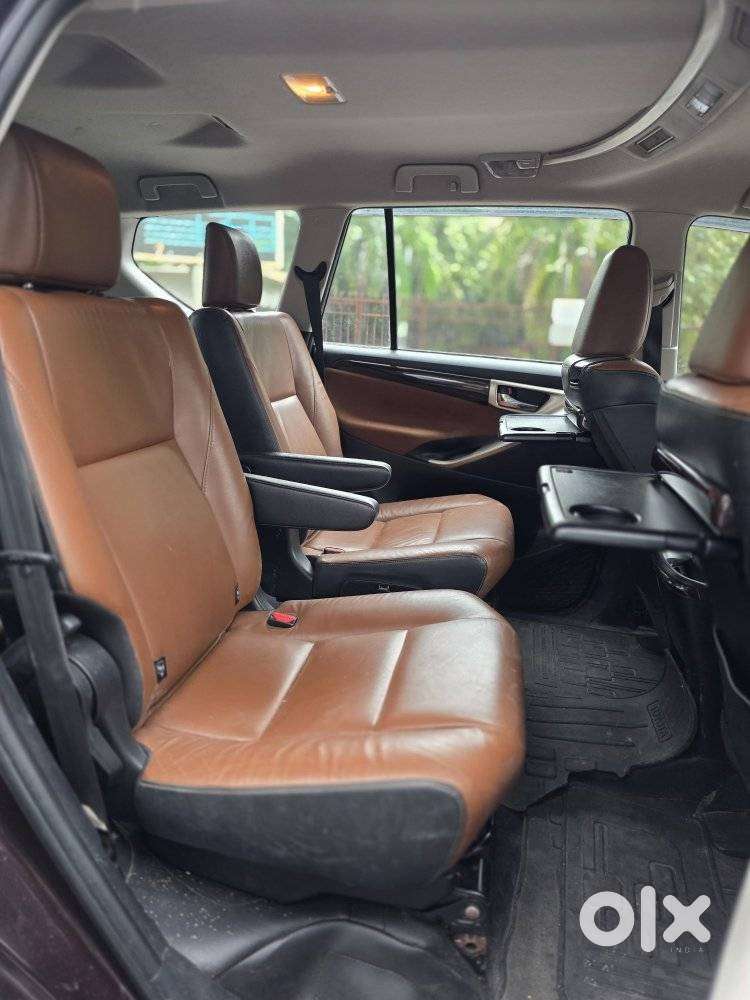 Toyota Innova Crysta 2.8 Zx At 7 Seater, 2018, Diesel