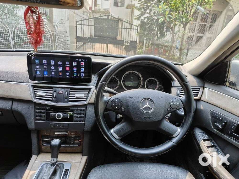 Mercedes-benz E-class E 200, 2011, Petrol