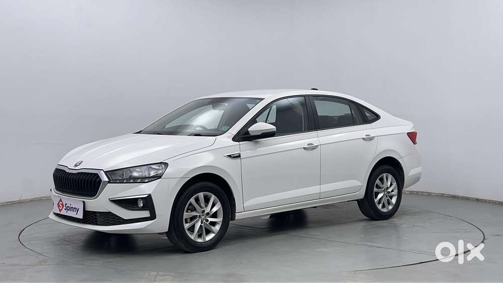 Skoda Slavia Ambition 1.0l Tsi Mt, 2022, Petrol