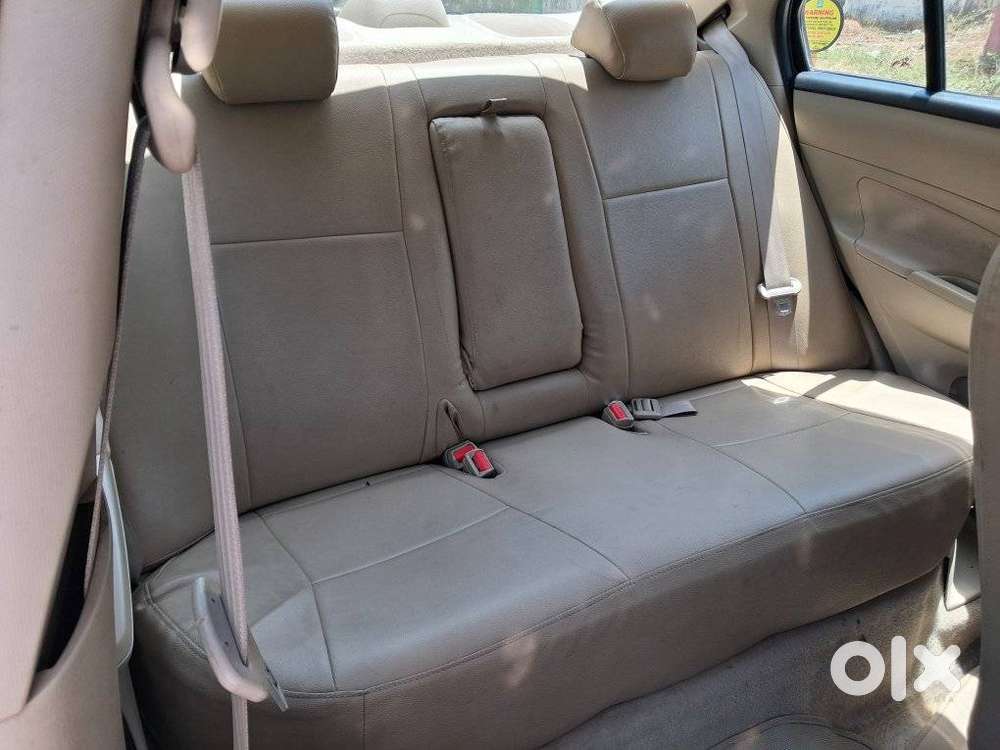 Maruti Suzuki Swift Dzire 1.3 Zxi, 2013, Petrol