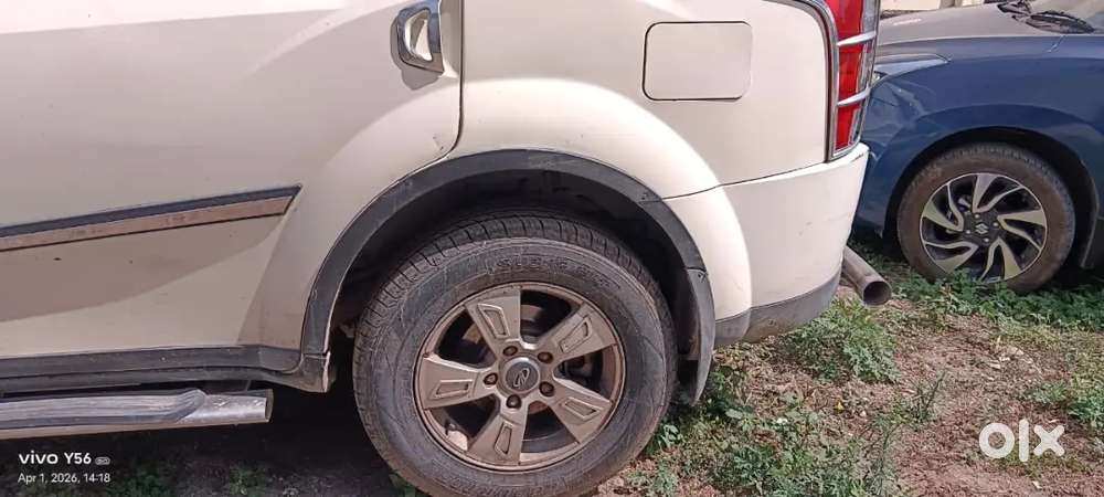 Mahindra Xuv500 2012 Diesel 200000 Km Driven