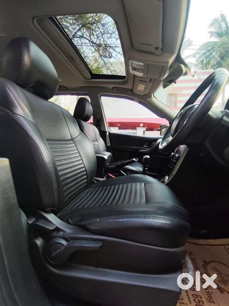 Mahindra Xuv500 W9, 2020, Diesel