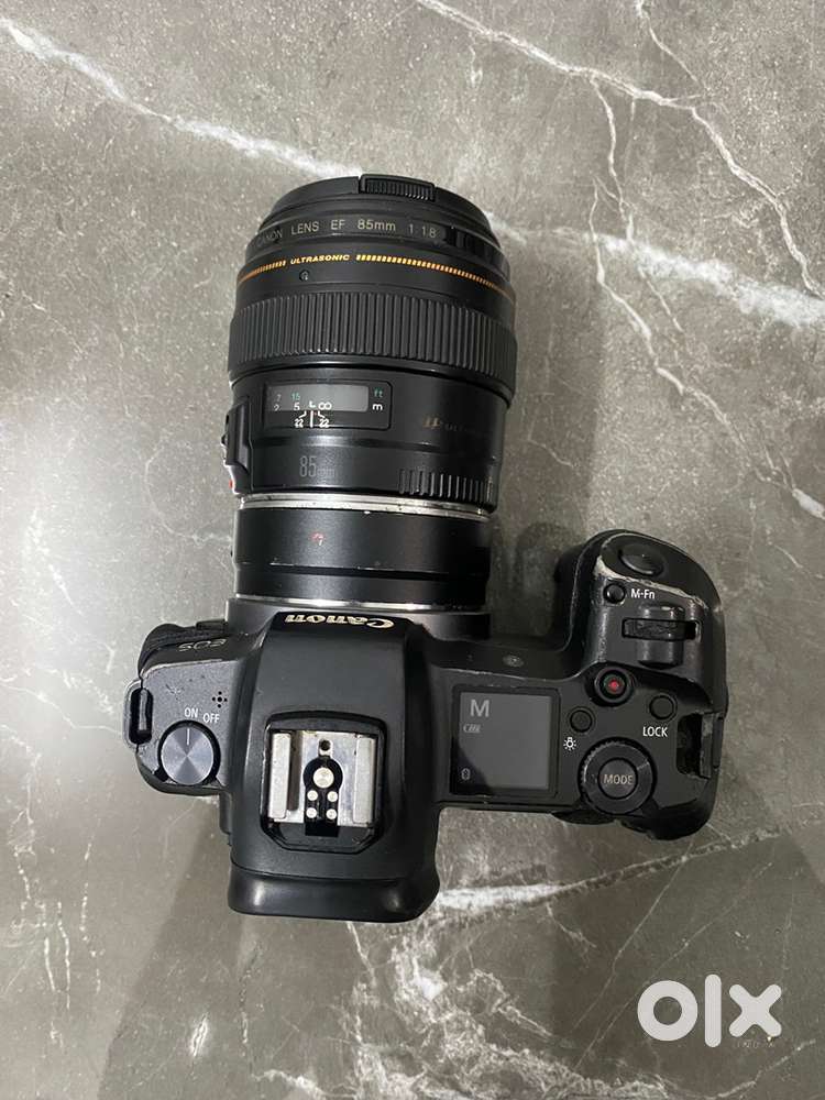 cannon EOS R and 85mm 1.8 for sale.