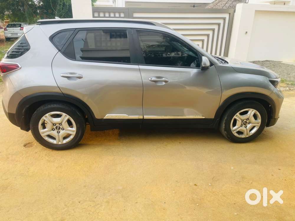Kia Sonet Petrol 2021
